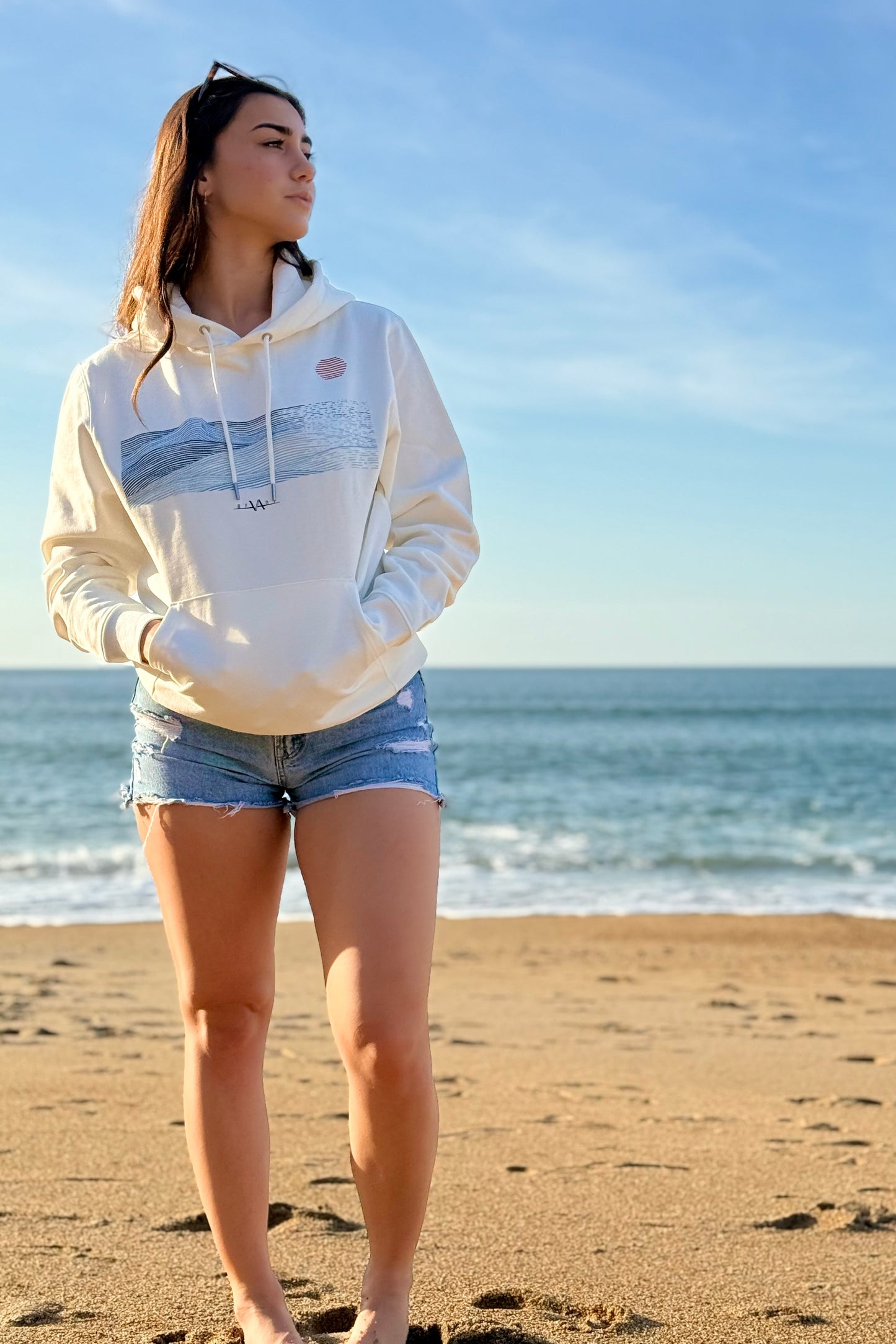 Sweat à capuche Unisexe off white : Wave & Sunset